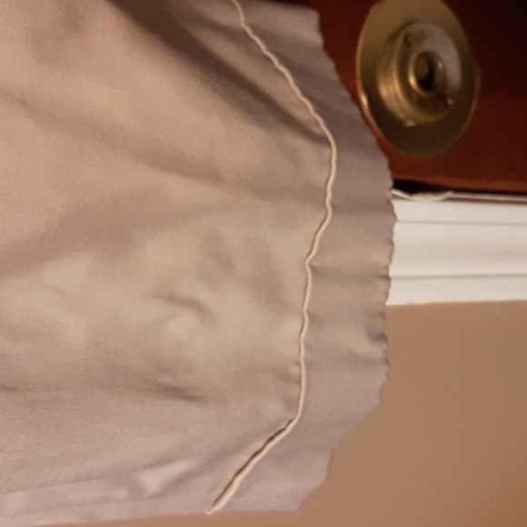 Tan capris - Picture 6 of 8